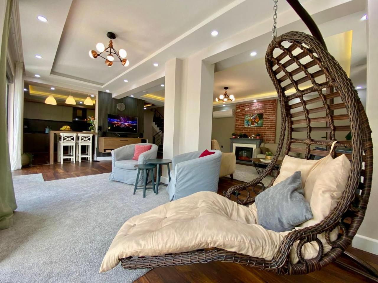 Villa Annabell1 With Swimming Pool And Jacuzzi, 3 Floors 베렉 외부 사진