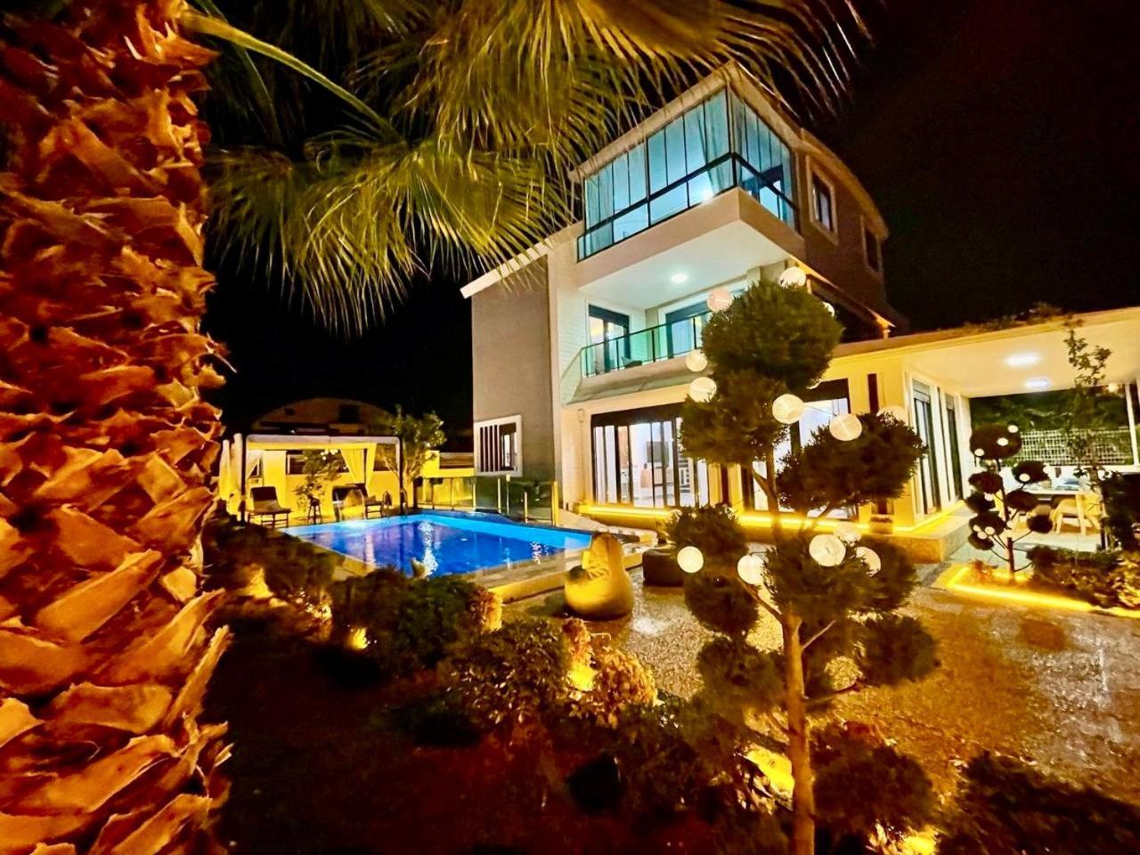 Villa Annabell1 With Swimming Pool And Jacuzzi, 3 Floors 베렉 외부 사진